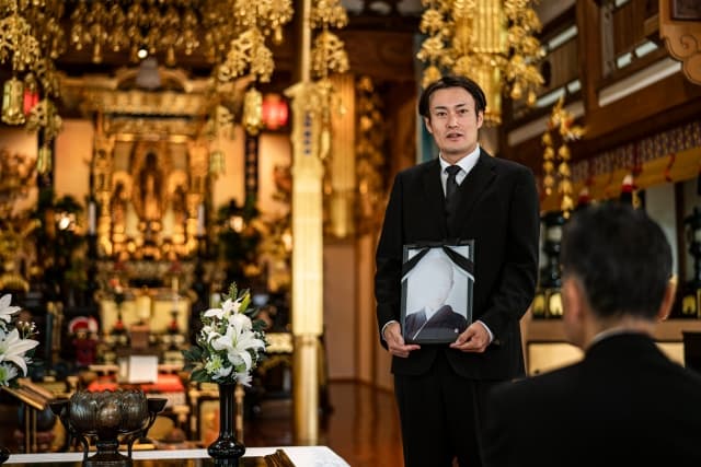 葬儀・告別式当日の喪主のやること