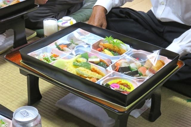 浄土真宗で行う「お斎（精進落としの代わり）」とは